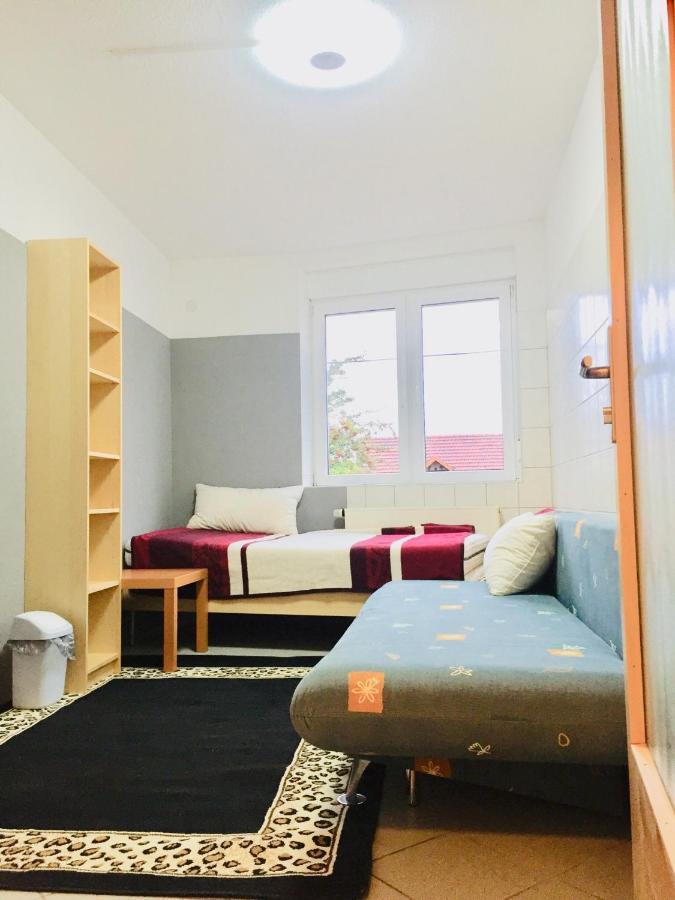 Апартаменты Gaestezimmer I Neo2 Staufenberg  Экстерьер фото